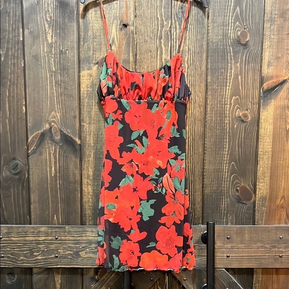 NWT Pull&Bear Red Black Floral Mesh Ruched Cami Dress M Mini Slip Romantic Sheer